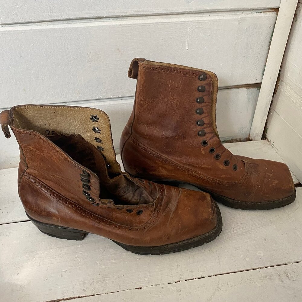 Vintage Fluevog Brown Leather Boots